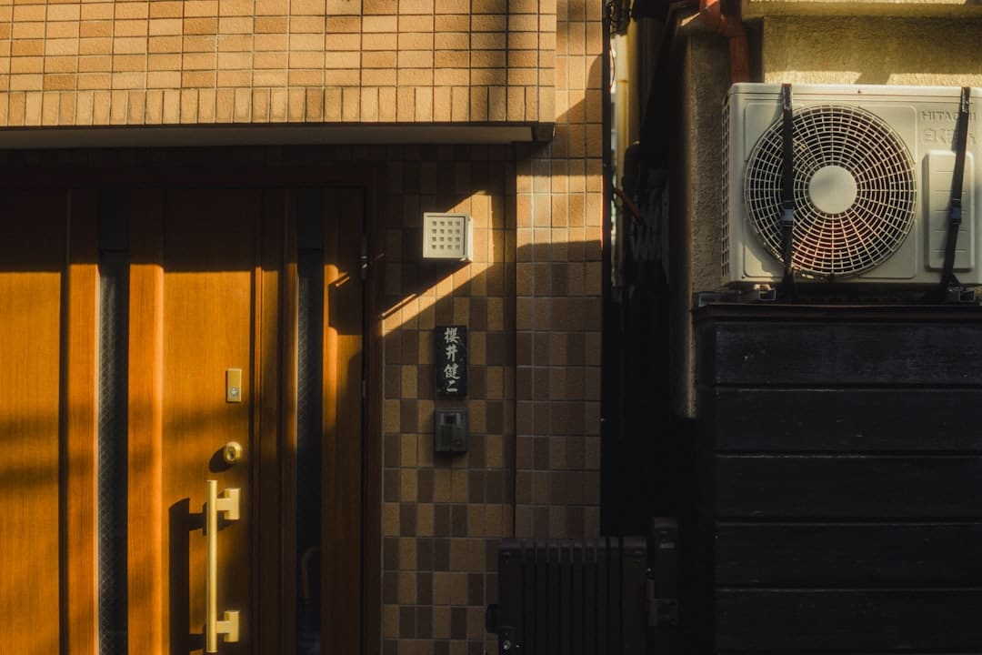 西藏展开“马术+禁毒”宣扬活动